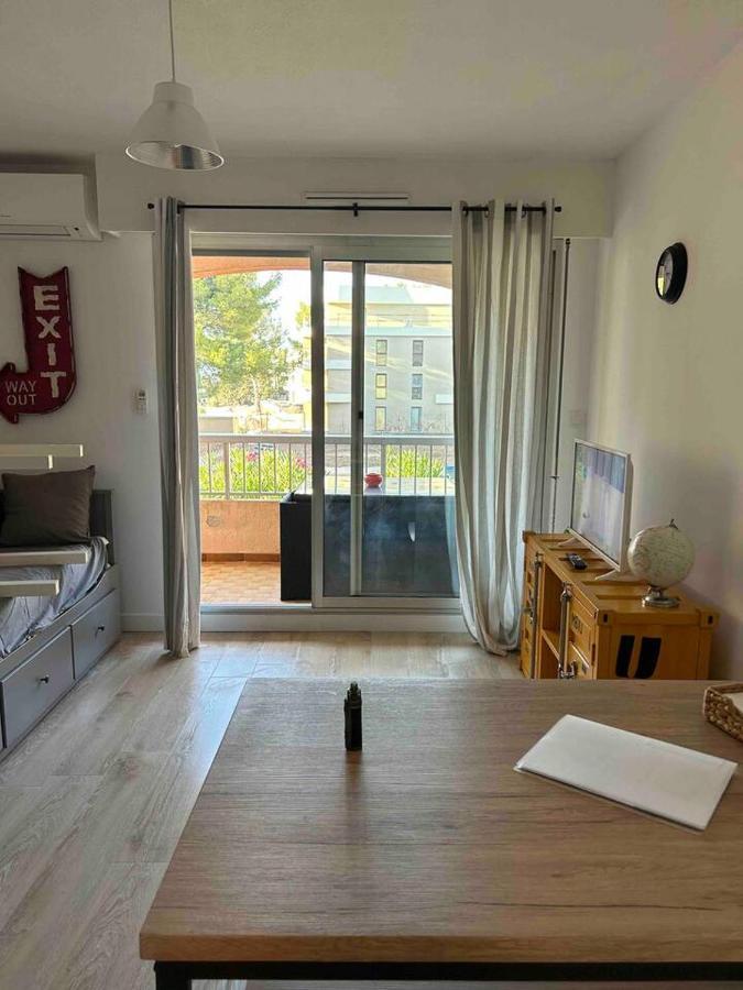 Pin Rollan Beach Saint-Mandrier-sur-Mer Exterior foto